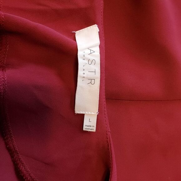 ASTR cranberry swing dress size large - Picture 3 of 4